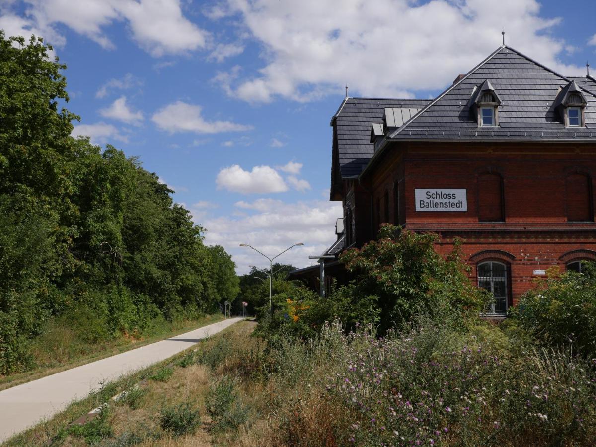 Schlossbahnhof Ballenstedt Exteriör bild