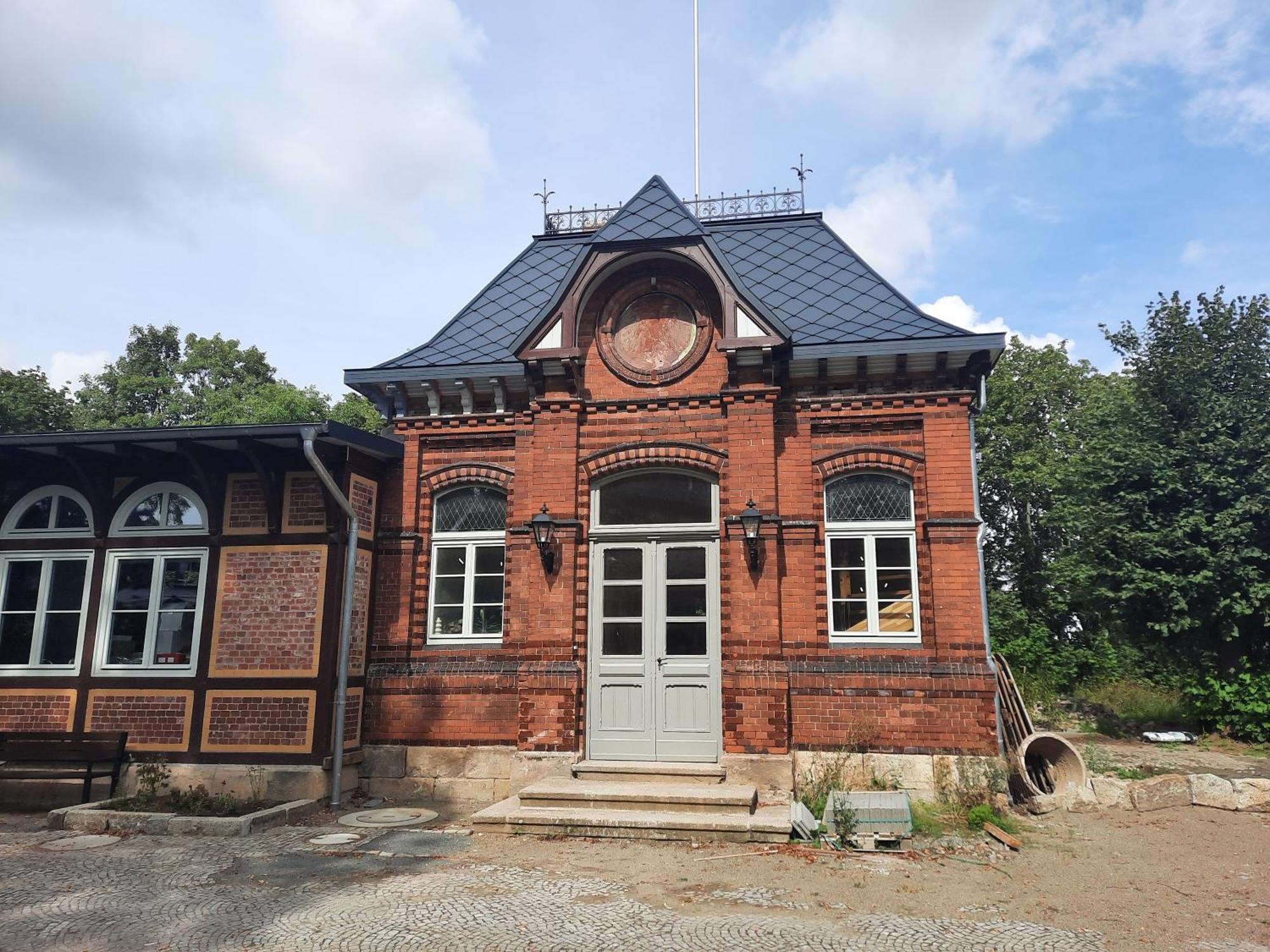 Schlossbahnhof Ballenstedt Exteriör bild
